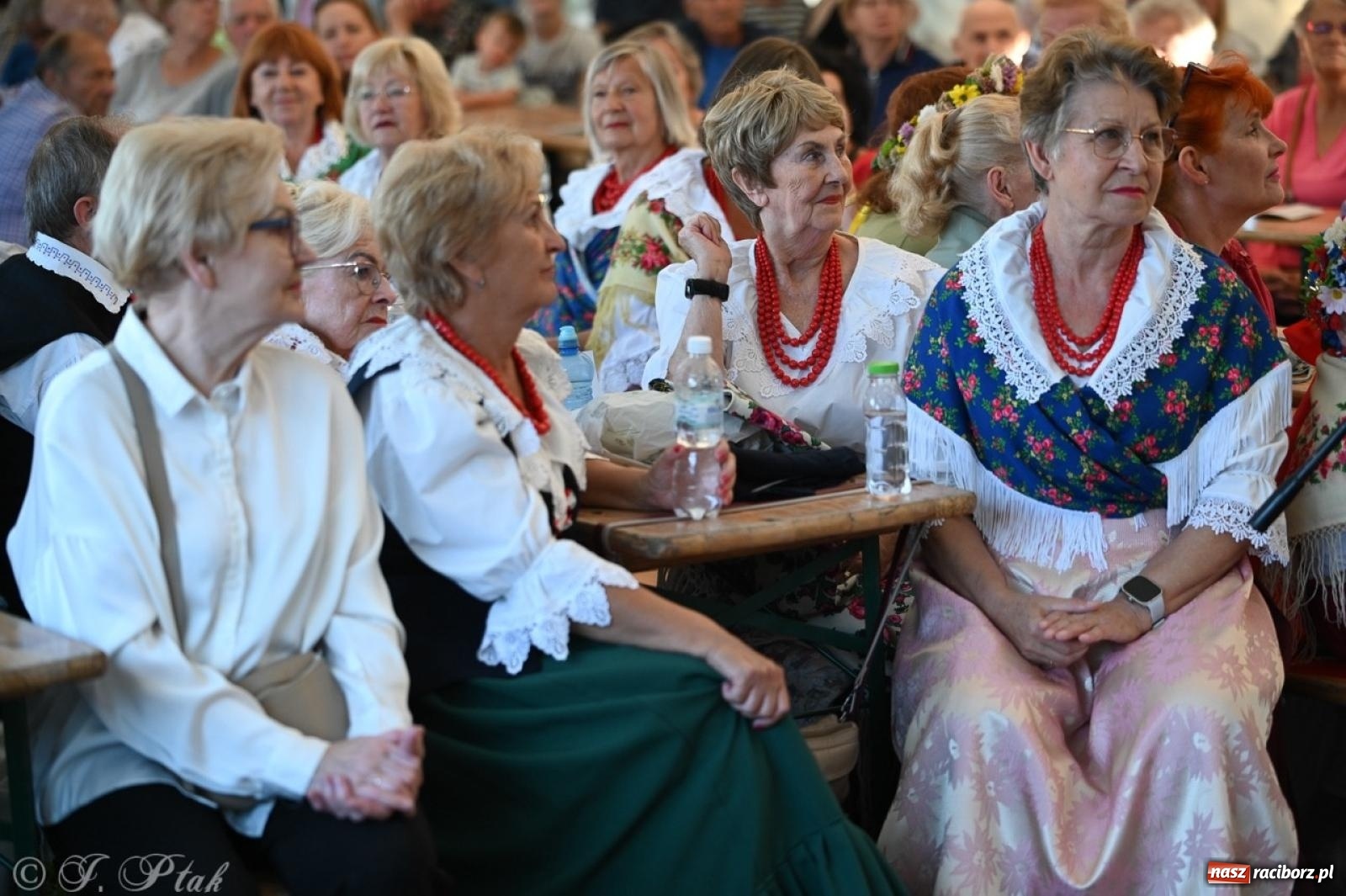 Zdjęcie w galerii na portalu naszraciborz.pl: Śląska i góralska nuta. Strzecha, Uśmiech i Trebunie Tutki wiadomości z regionu
