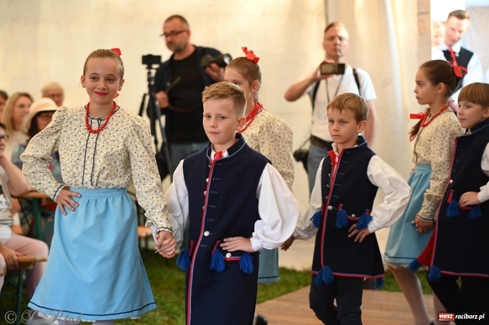 Zdjęcie w galerii na portalu naszraciborz.pl: Śląska i góralska nuta. Strzecha, Uśmiech i Trebunie Tutki wiadomości z regionu