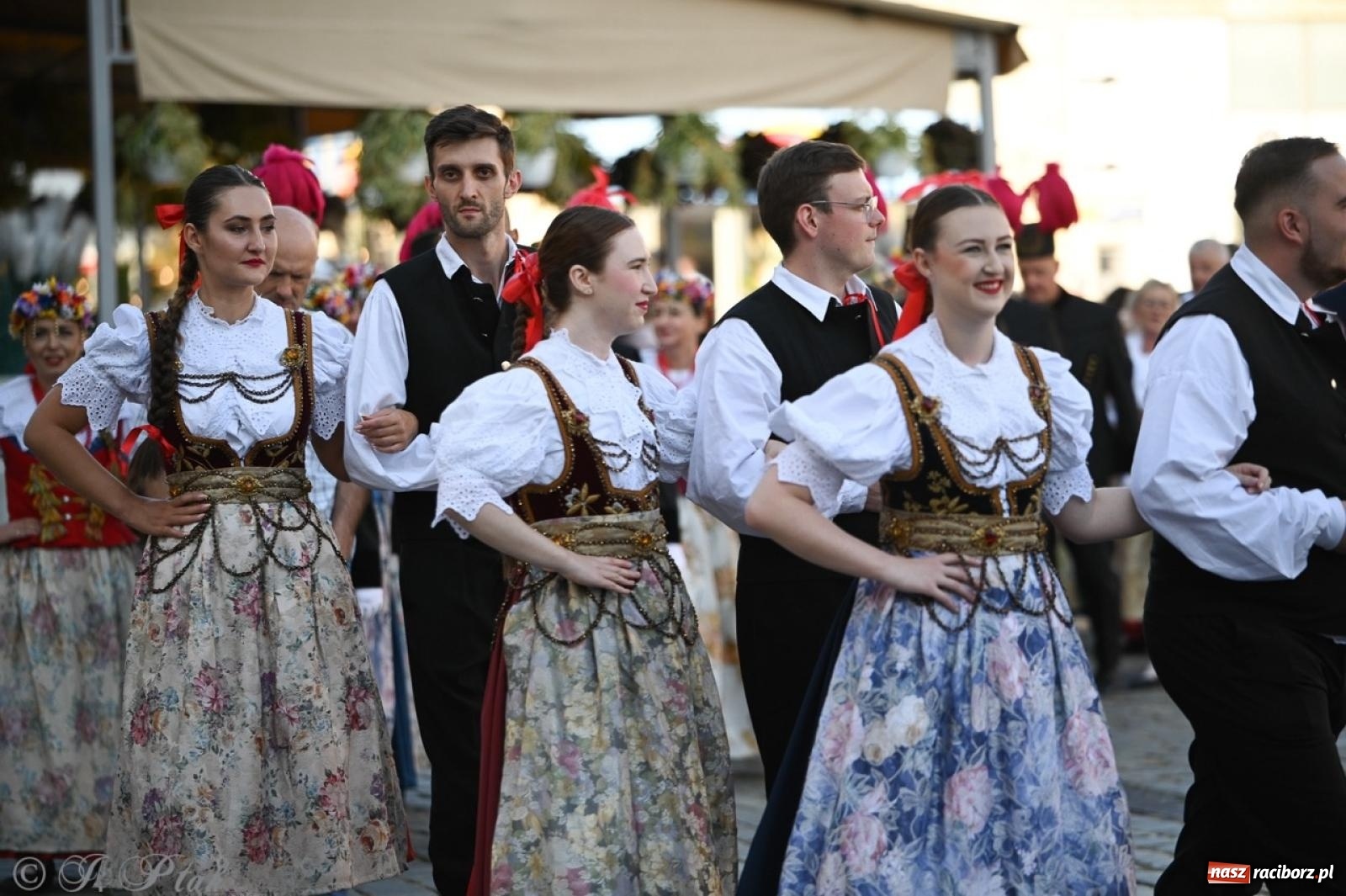 Zdjęcie w galerii na portalu naszraciborz.pl: Raciborska parada folkloru na 70. urodziny Strzechy [FOTO i WIDEO] wiadomości z regionu