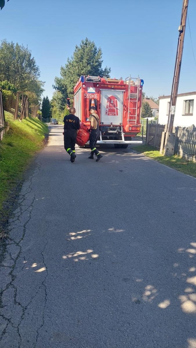 Zdjęcie w galerii na portalu naszraciborz.pl: Raport 998. Śmigłowiec LPR wezwany na Rudnicką. Dalsza walka ze skutkami powodzi wiadomości z regionu