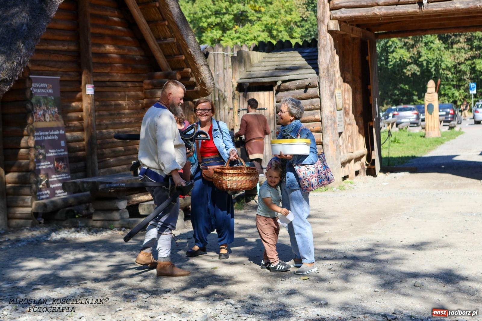 Zdjęcie w galerii na portalu naszraciborz.pl: Obfitość i magia w raciborskim grodzie [FOTO i WIDEO] wiadomości z regionu