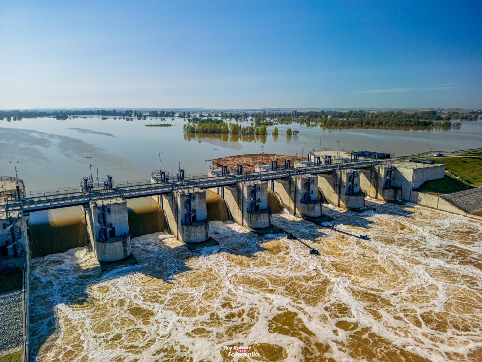Zdjęcie w galerii na portalu naszraciborz.pl: Zbiornik Racibórz zakończył pracę. Teraz czeka go przegląd wiadomości z regionu