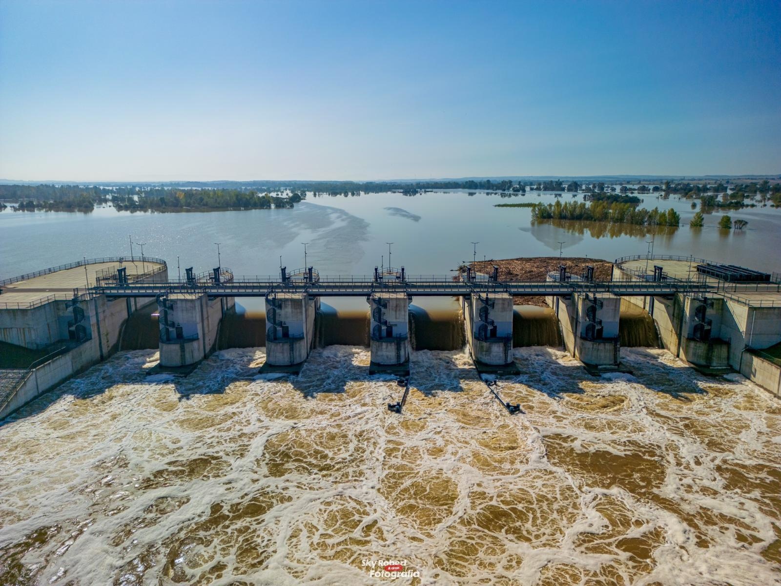 Zdjęcie w galerii na portalu naszraciborz.pl: Zbiornik Racibórz zakończył pracę. Teraz czeka go przegląd wiadomości z regionu