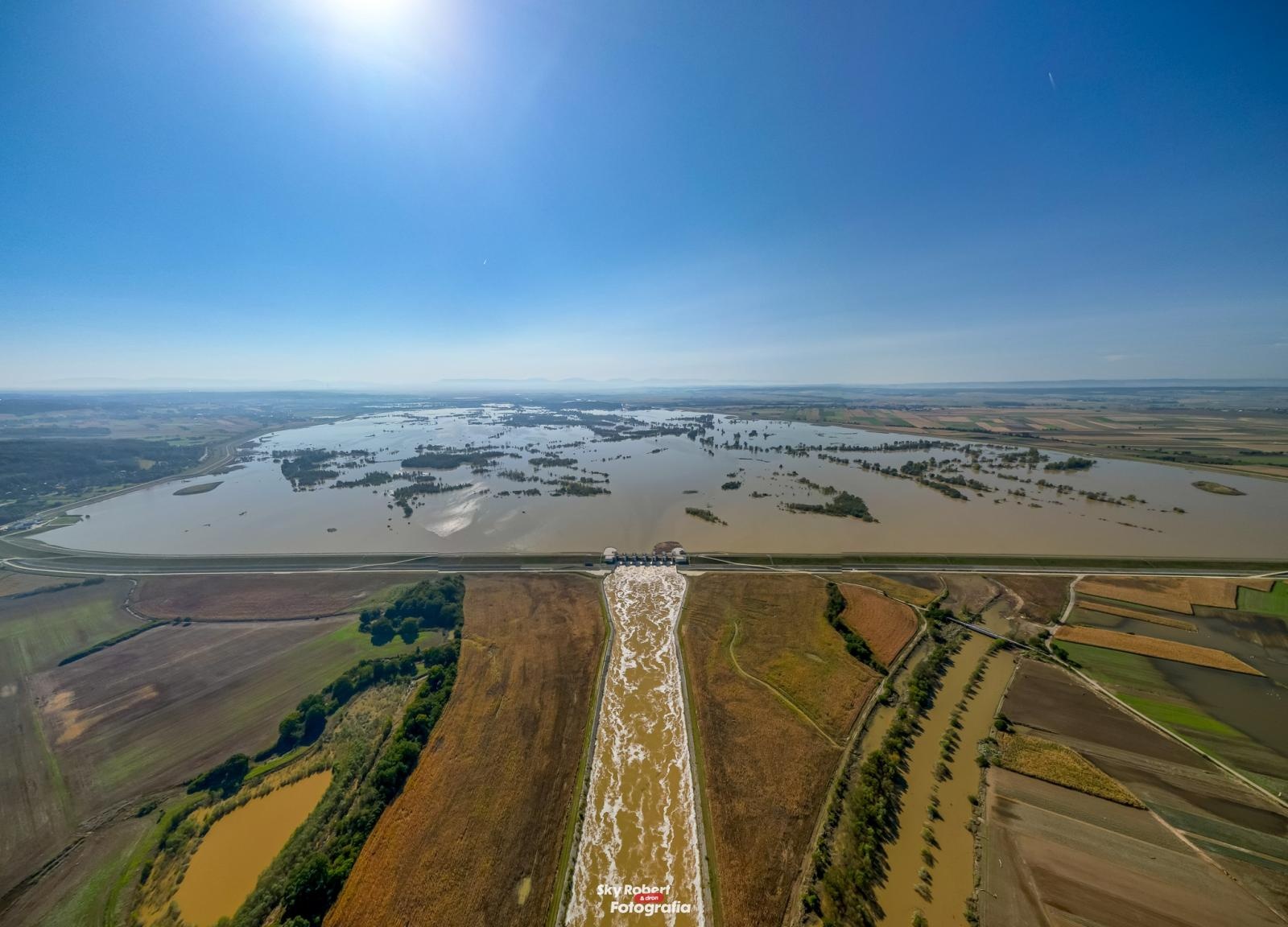 Zdjęcie w galerii na portalu naszraciborz.pl: Zbiornik Racibórz zakończył pracę. Teraz czeka go przegląd wiadomości z regionu