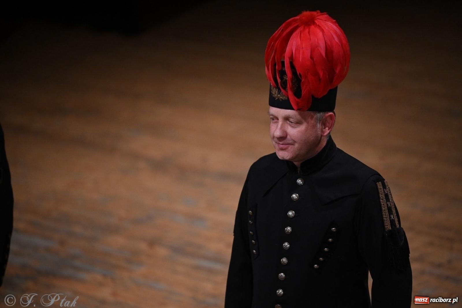 Zdjęcie w galerii na portalu naszraciborz.pl: 70. urodziny Zespołu Pieśni i Tańca Strzecha. Koncert jubileuszowy w RCK [FOTO i WIDEO] wiadomości z regionu