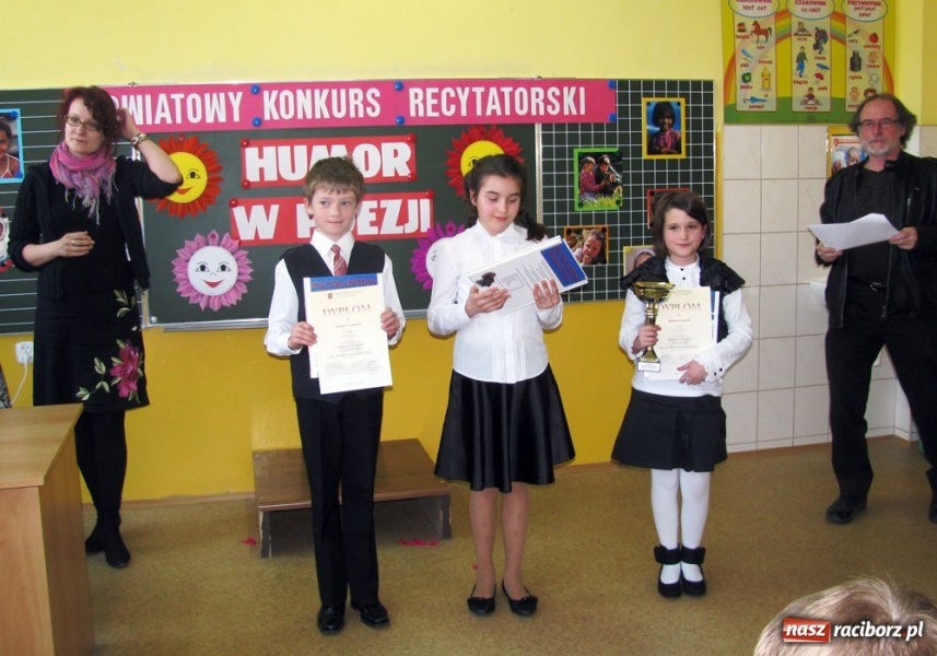 Zdjęcie w galerii na portalu naszraciborz.pl: XII Powiatowy Konkurs Recytatorski wiadomości z regionu