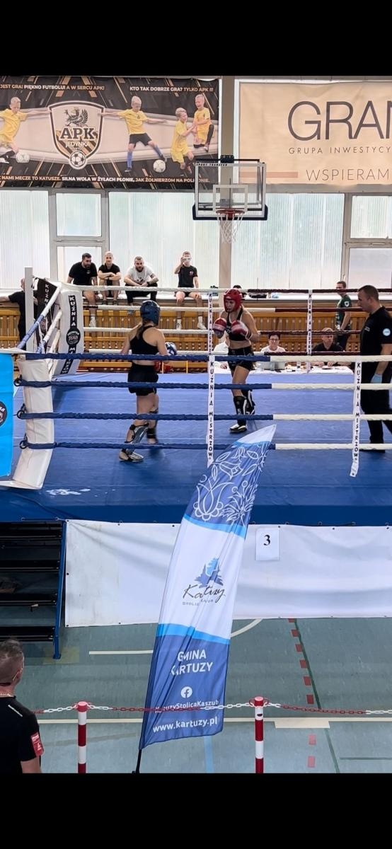 Zdjęcie w galerii na portalu naszraciborz.pl: Zawodnicy Klubu Sportowego Łamator Racibórz na Mistrzostwach Polski Północnej w Kickboxingu wiadomości z regionu