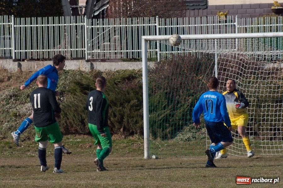 Zdjęcie w galerii na portalu naszraciborz.pl: Gminne derby dla Borucina wiadomości z regionu
