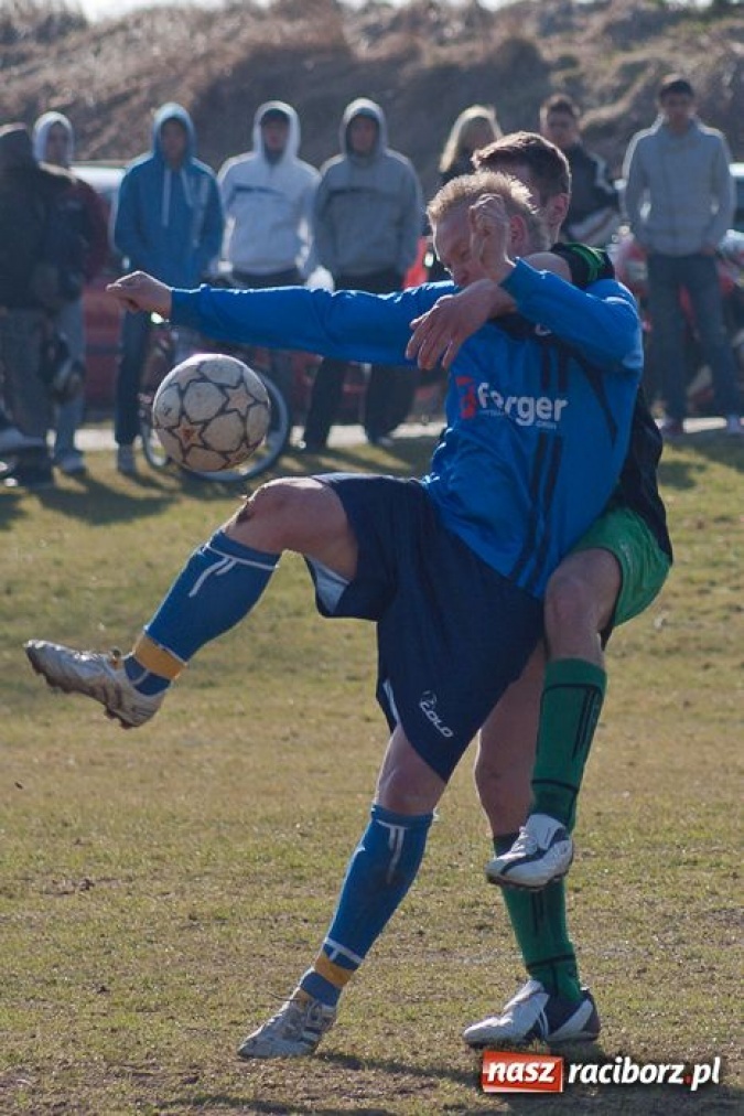 Zdjęcie w galerii na portalu naszraciborz.pl: Gminne derby dla Borucina wiadomości z regionu