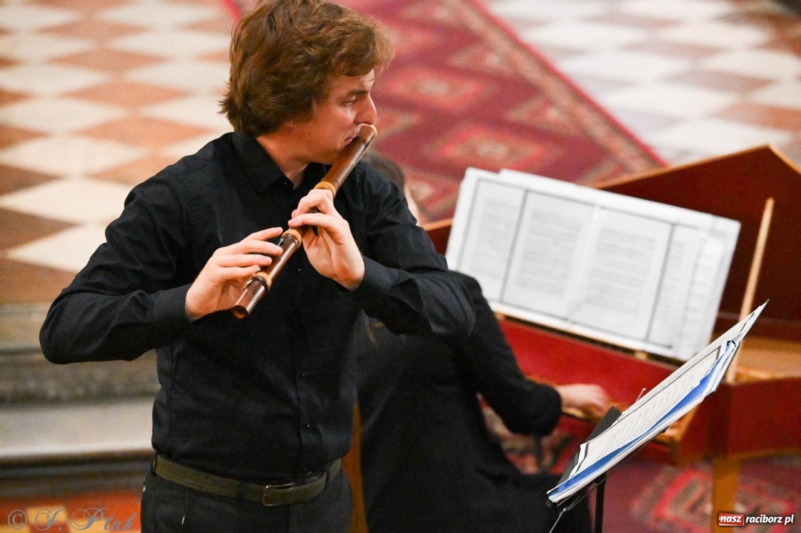 Zdjęcie w galerii na portalu naszraciborz.pl: 19. Gorczycki Festiwal w Raciborzu. Muzyka z morałem G. Ph. Telemanna [FOTO i WIDEO] wiadomości z regionu