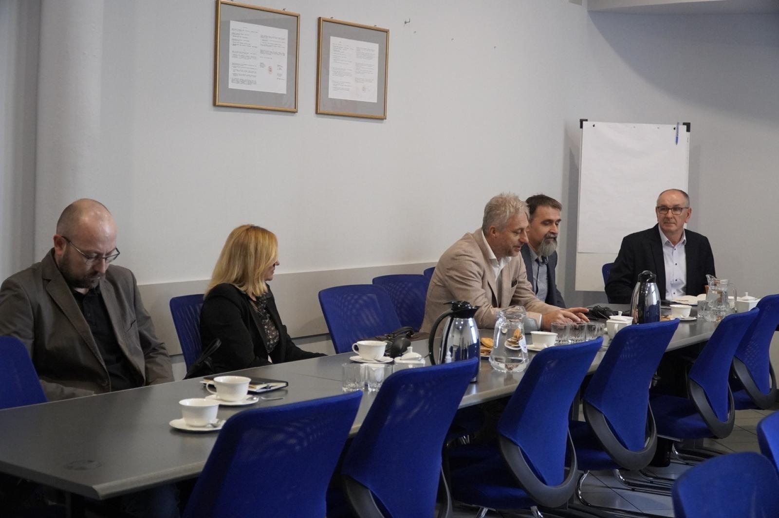 Zdjęcie w galerii na portalu naszraciborz.pl: W raciborskim ratuszu rozmawiano o Regionalnej Drodze Racibórz - Pszczyna wiadomości z regionu