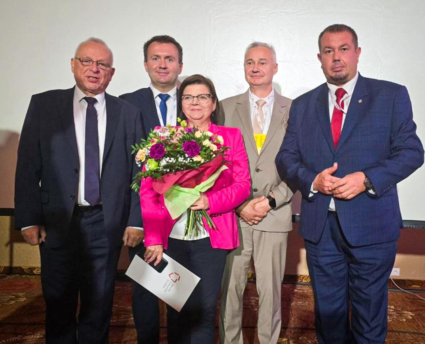 Zdjęcie w galerii na portalu naszraciborz.pl: Starosta raciborski na Zgromadzeniu Ogólnym Związku Powiatów Polskich. Temat główny to finansowanie szpitali wiadomości z regionu