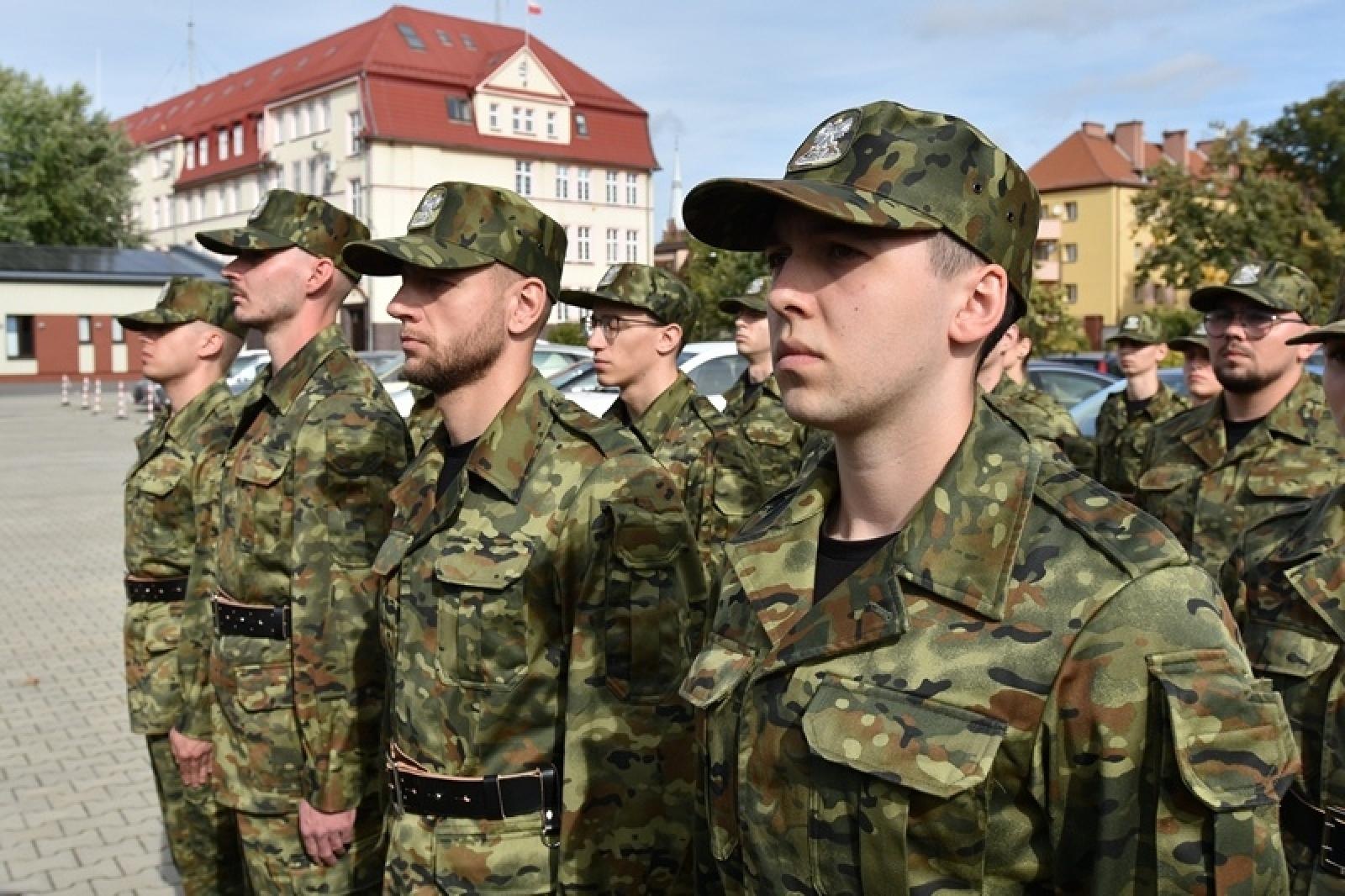 Zdjęcie w galerii na portalu naszraciborz.pl: W Raciborzu odbyło się uroczyste ślubowanie nowych strażników granicznych wiadomości z regionu