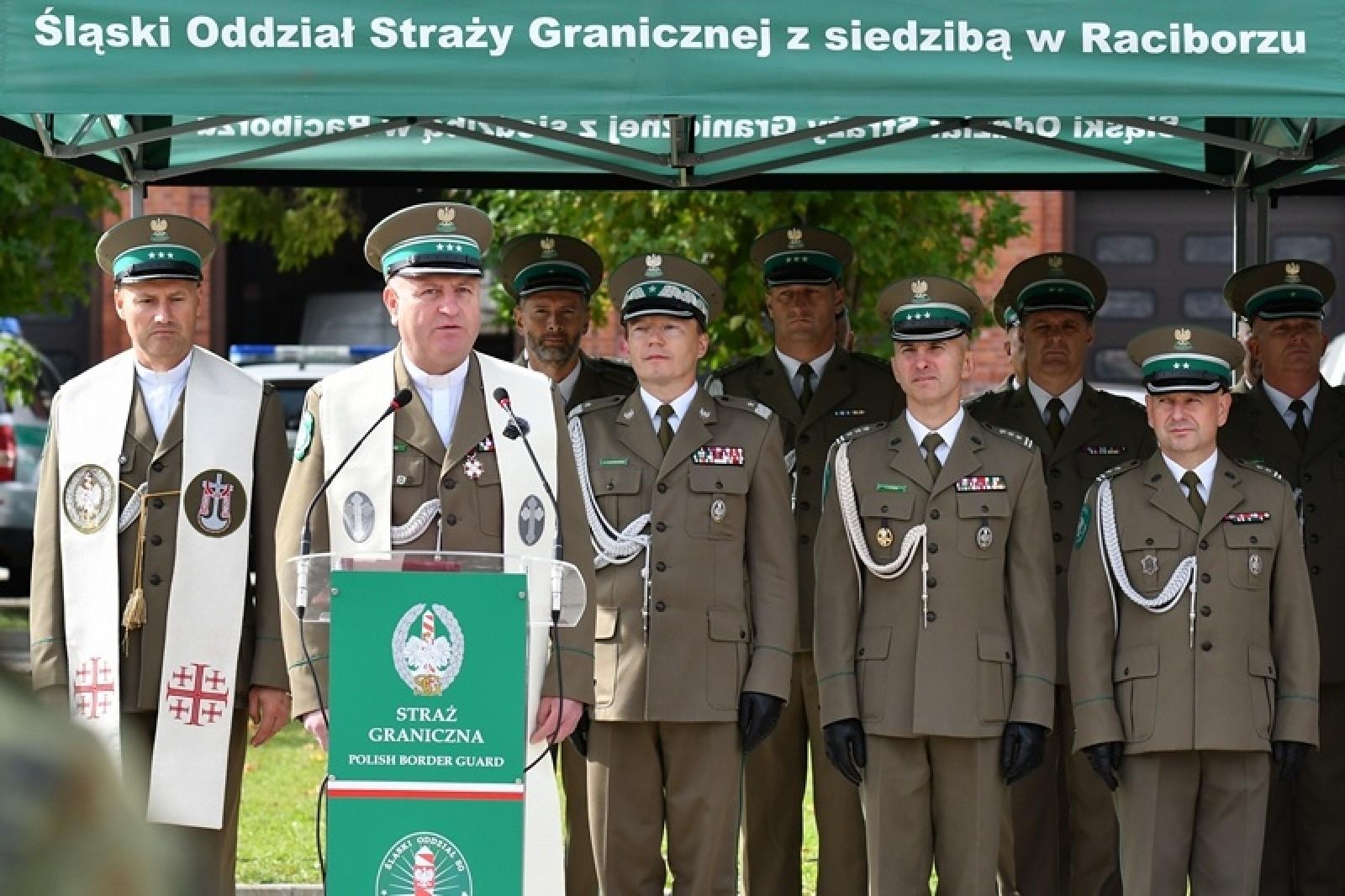 Zdjęcie w galerii na portalu naszraciborz.pl: W Raciborzu odbyło się uroczyste ślubowanie nowych strażników granicznych wiadomości z regionu