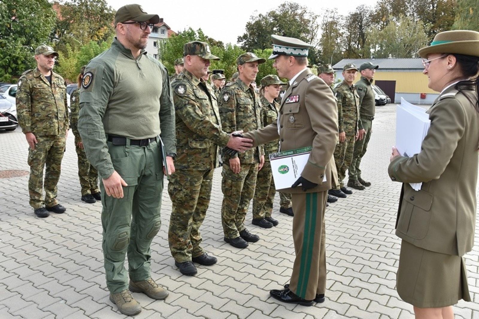 Zdjęcie w galerii na portalu naszraciborz.pl: W Raciborzu odbyło się uroczyste ślubowanie nowych strażników granicznych wiadomości z regionu