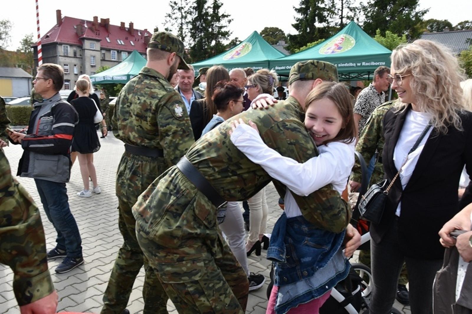 Zdjęcie w galerii na portalu naszraciborz.pl: W Raciborzu odbyło się uroczyste ślubowanie nowych strażników granicznych wiadomości z regionu