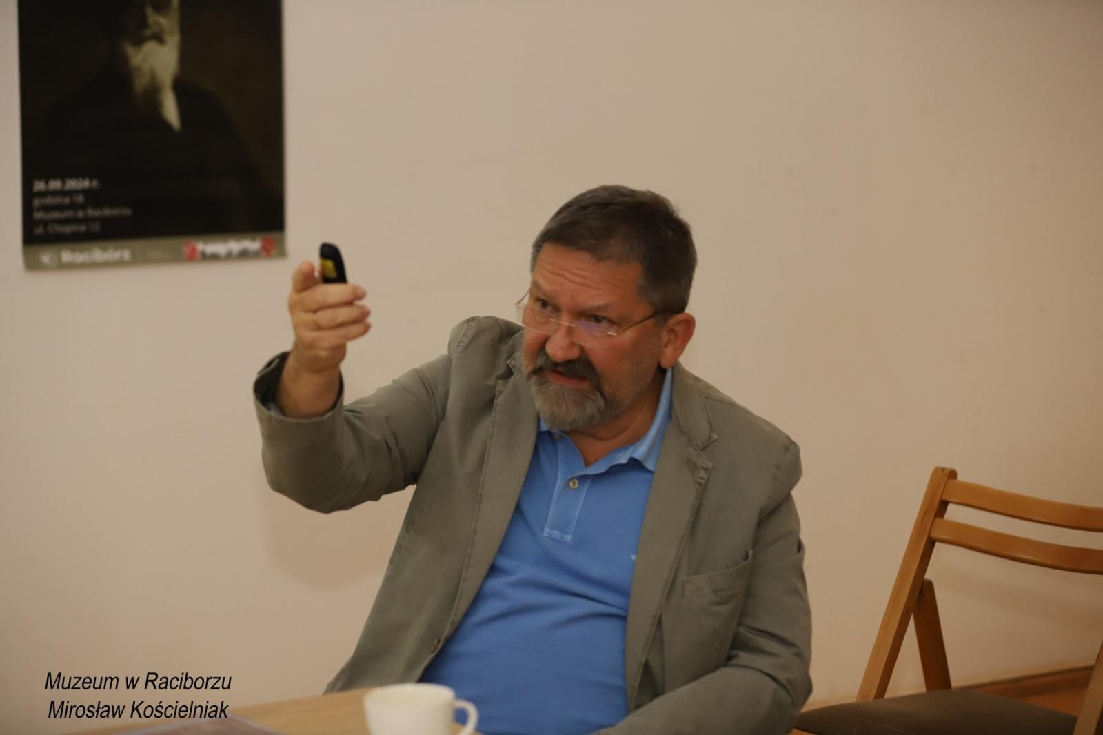 Zdjęcie w galerii na portalu naszraciborz.pl: Bernert i jego syn. Czwartkowe spotkanie z historią w Muzeum wiadomości z regionu