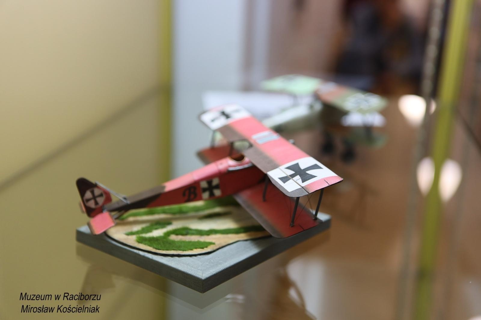 Zdjęcie w galerii na portalu naszraciborz.pl: Bernert i jego syn. Czwartkowe spotkanie z historią w Muzeum wiadomości z regionu