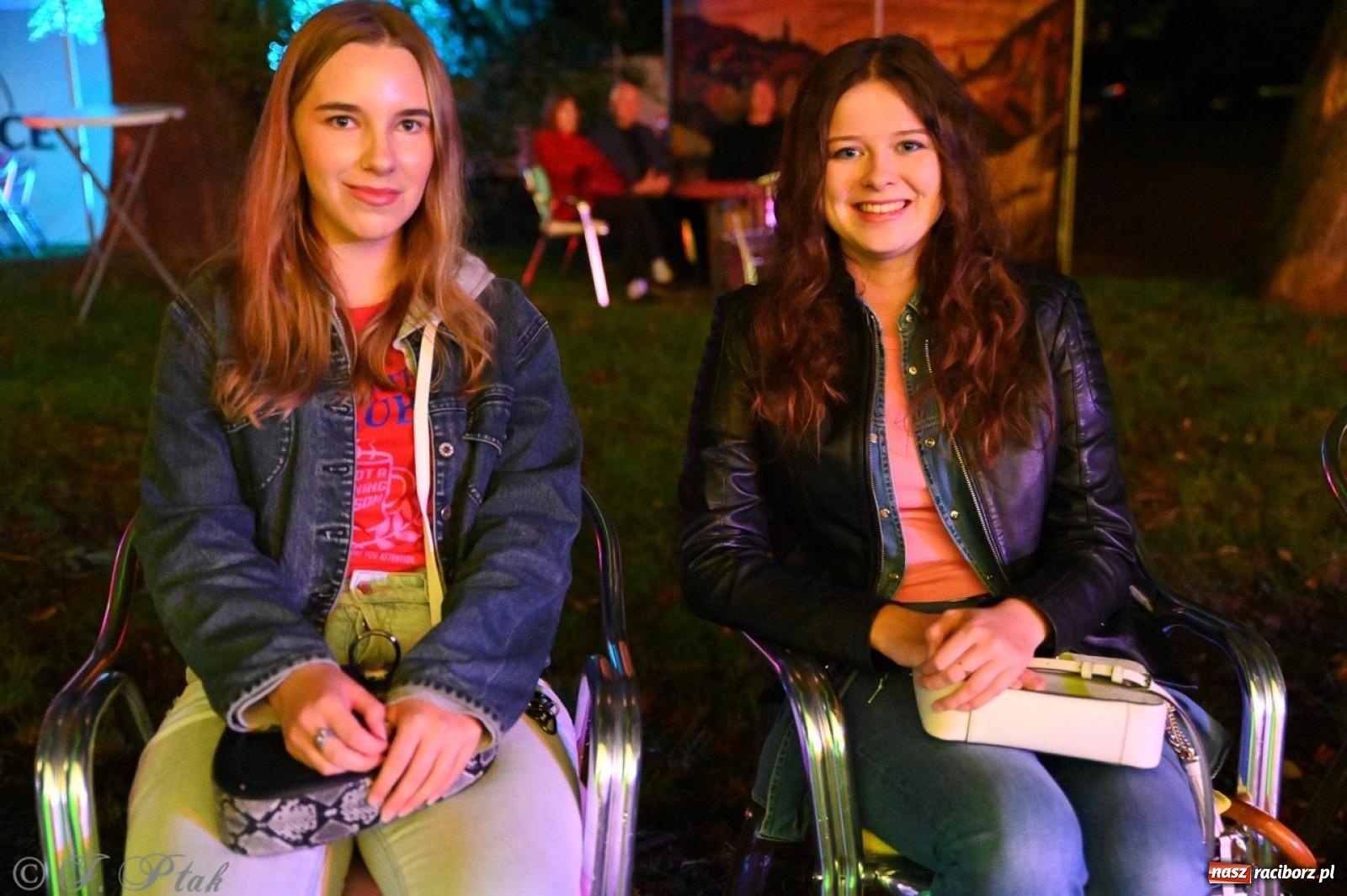 Zdjęcie w galerii na portalu naszraciborz.pl: Labirynt znów ożył. Spotkanie i dyskoteka w stylu lat 80-tych za nami [FOTO i WIDEO] wiadomości z regionu