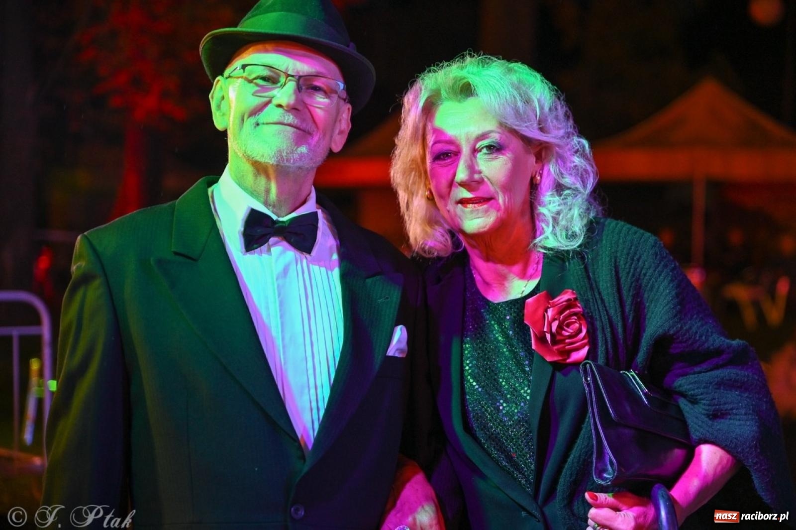 Zdjęcie w galerii na portalu naszraciborz.pl: Labirynt znów ożył. Spotkanie i dyskoteka w stylu lat 80-tych za nami [FOTO i WIDEO] wiadomości z regionu