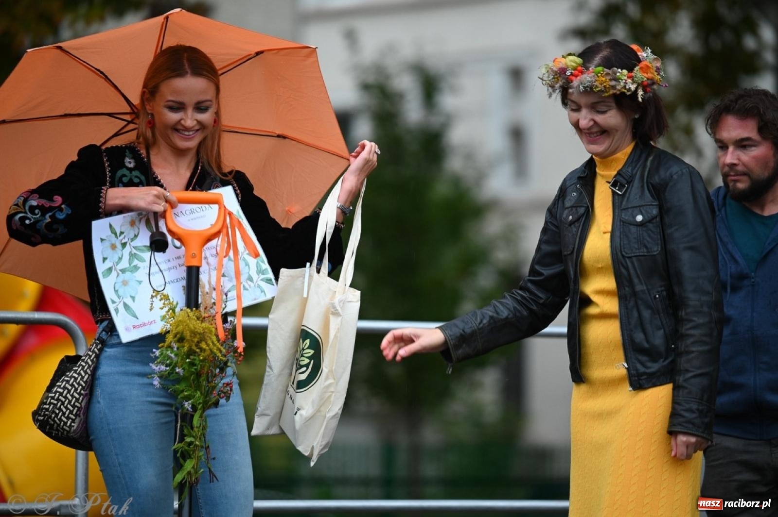 Zdjęcie w galerii na portalu naszraciborz.pl: Święto Dyni w Ogródku Jordanowskim: celebracja jesieni pełna barw i zabawy wiadomości z regionu