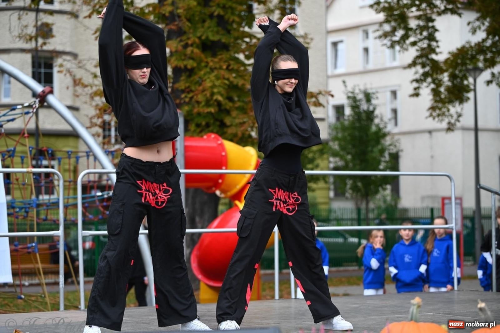 Zdjęcie w galerii na portalu naszraciborz.pl: Święto Dyni w Ogródku Jordanowskim: celebracja jesieni pełna barw i zabawy wiadomości z regionu