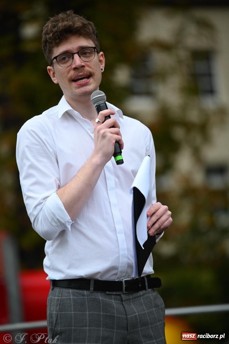 Zdjęcie w galerii na portalu naszraciborz.pl: Święto Dyni w Ogródku Jordanowskim: celebracja jesieni pełna barw i zabawy wiadomości z regionu