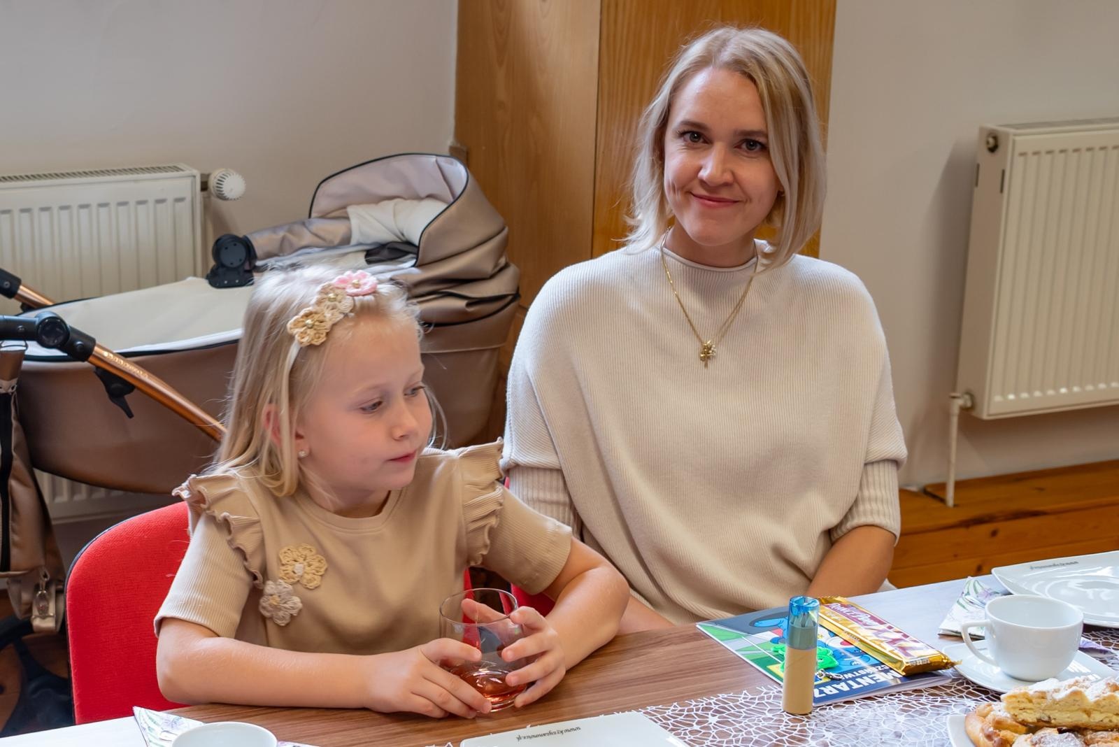 Zdjęcie w galerii na portalu naszraciborz.pl: Nowi mieszkańcy gminy Krzyżanowice oficjalnie powitani wiadomości z regionu