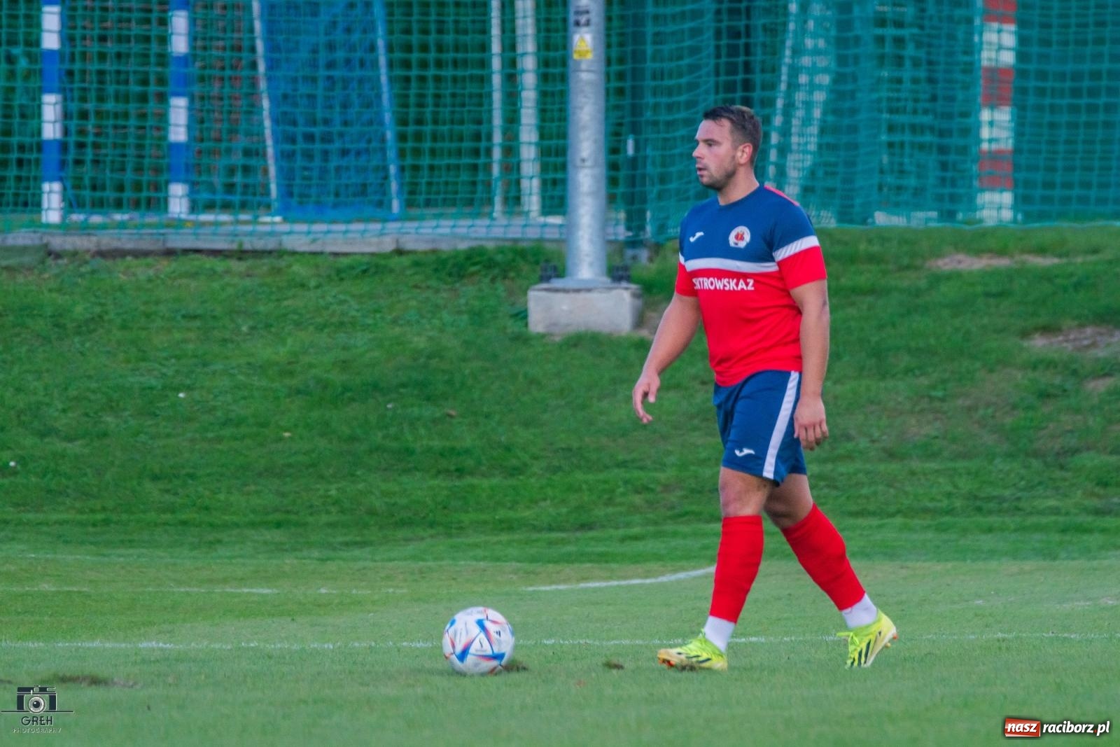 Zdjęcie w galerii na portalu naszraciborz.pl: A klasa. Osiem goli i niespodzianka. Chałupki pokonały wicelidera [FOTO] wiadomości z regionu