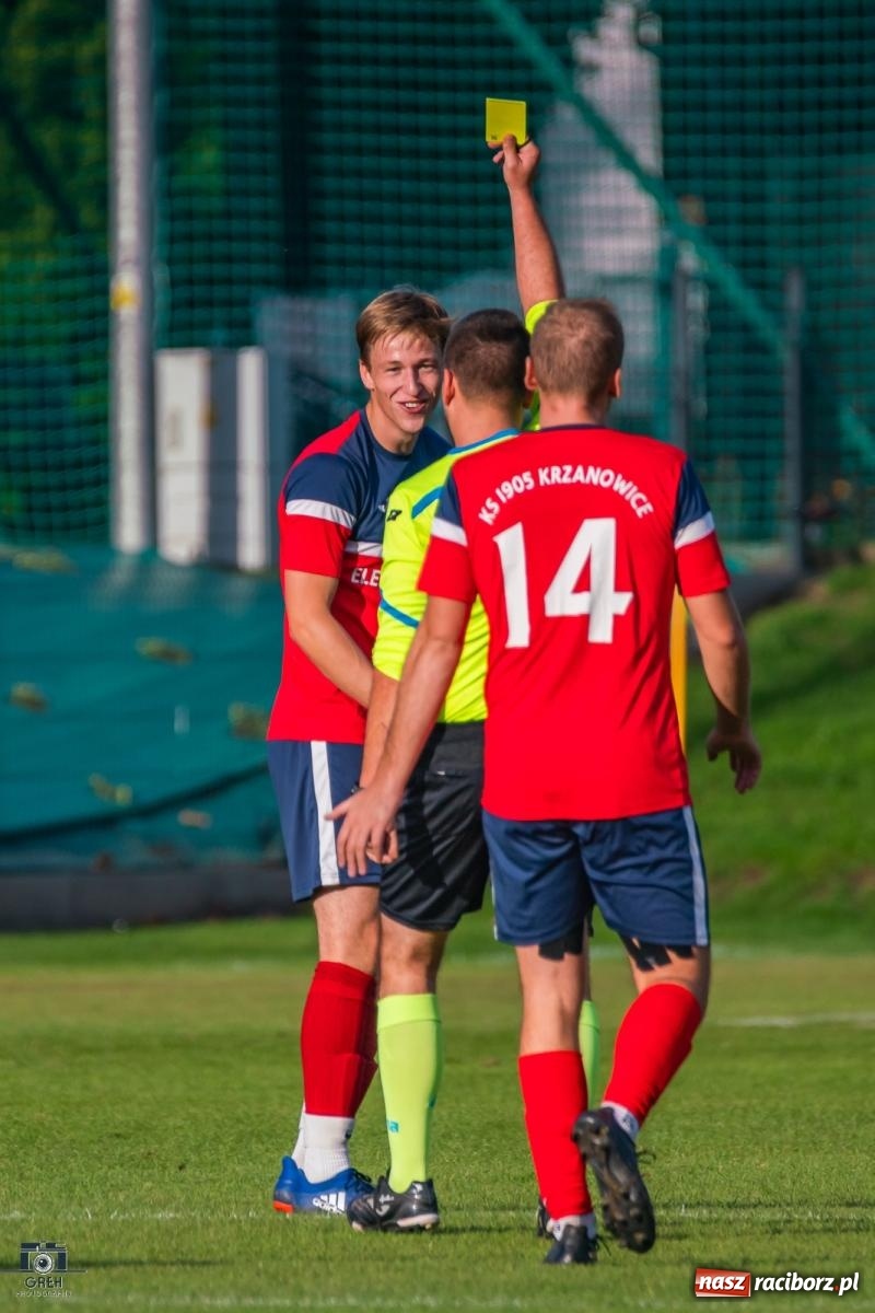 Zdjęcie w galerii na portalu naszraciborz.pl: A klasa. Osiem goli i niespodzianka. Chałupki pokonały wicelidera [FOTO] wiadomości z regionu
