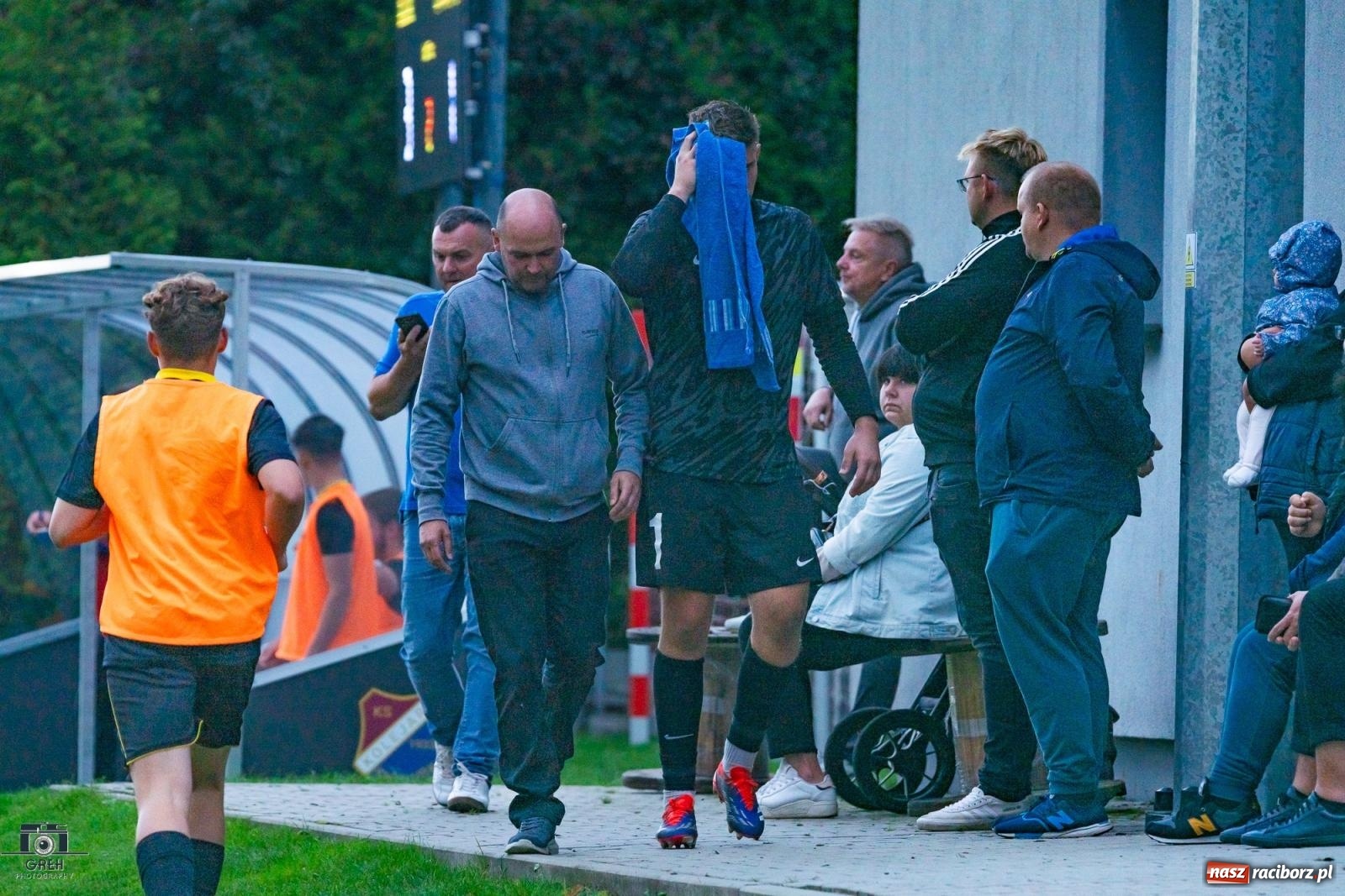 Zdjęcie w galerii na portalu naszraciborz.pl: A klasa. Osiem goli i niespodzianka. Chałupki pokonały wicelidera [FOTO] wiadomości z regionu