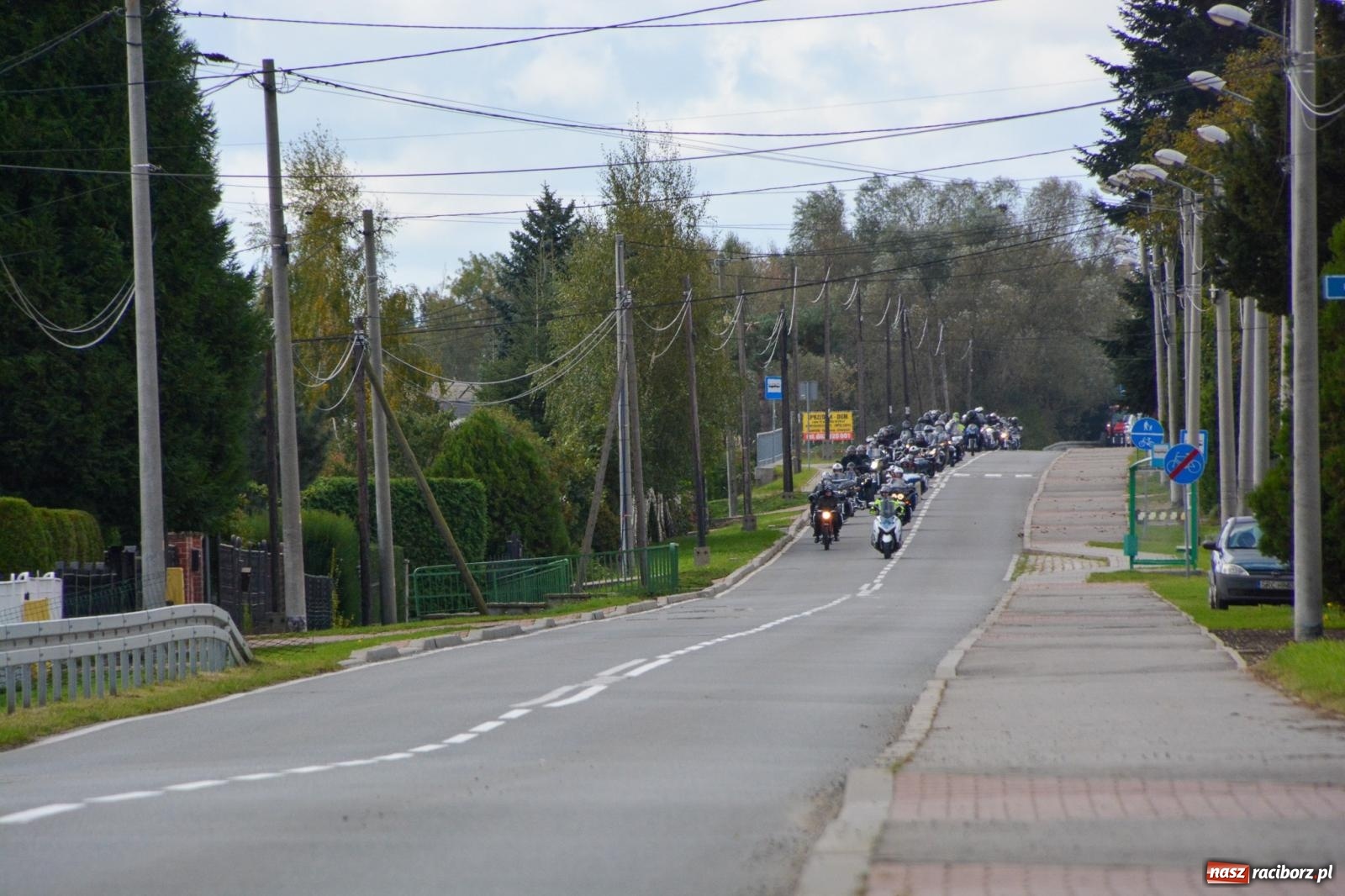 Zdjęcie w galerii na portalu naszraciborz.pl: Zakończenie sezonu motocyklowego 2024 w Raciborzu: piknik, msza i wspólna przejażdżka wiadomości z regionu