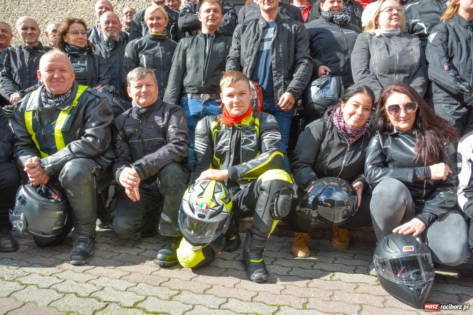 Zdjęcie w galerii na portalu naszraciborz.pl: Zakończenie sezonu motocyklowego 2024 w Raciborzu: piknik, msza i wspólna przejażdżka wiadomości z regionu