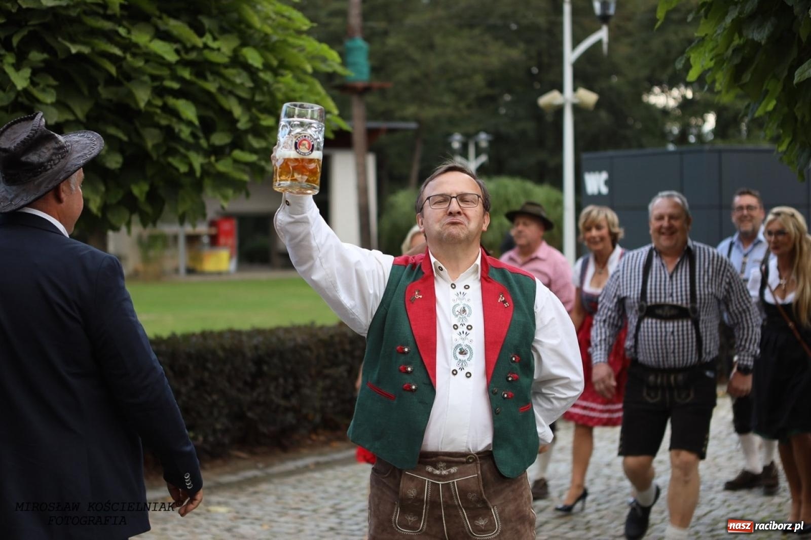 Zdjęcie w galerii na portalu naszraciborz.pl: Raciborski Oktoberfest w Szymocicach: bawarskie klimaty i świetna zabawa [FOTO i WIDEO] wiadomości z regionu