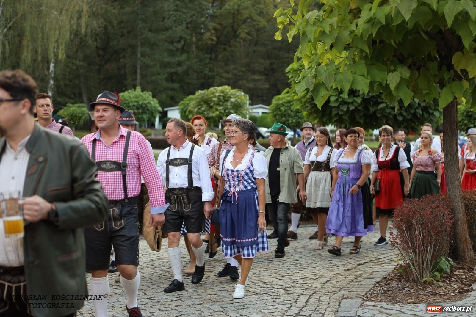 Zdjęcie w galerii na portalu naszraciborz.pl: Raciborski Oktoberfest w Szymocicach: bawarskie klimaty i świetna zabawa [FOTO i WIDEO] wiadomości z regionu