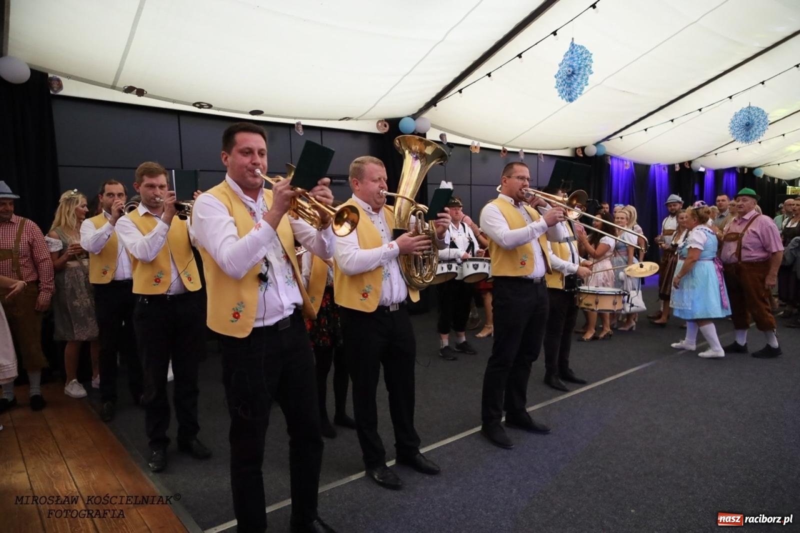 Zdjęcie w galerii na portalu naszraciborz.pl: Raciborski Oktoberfest w Szymocicach: bawarskie klimaty i świetna zabawa [FOTO i WIDEO] wiadomości z regionu