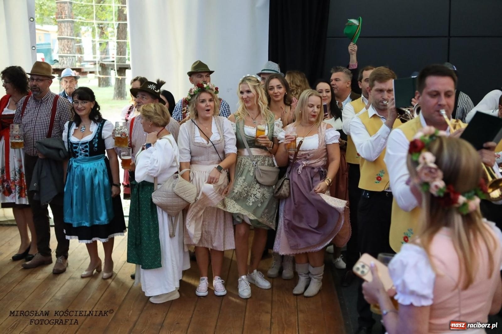 Zdjęcie w galerii na portalu naszraciborz.pl: Raciborski Oktoberfest w Szymocicach: bawarskie klimaty i świetna zabawa [FOTO i WIDEO] wiadomości z regionu