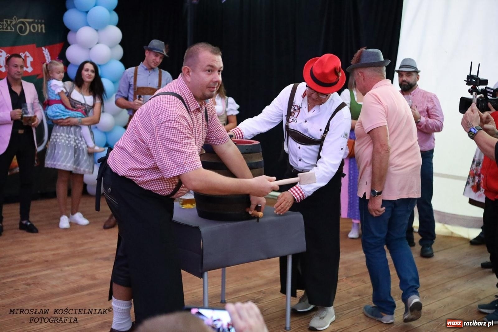 Zdjęcie w galerii na portalu naszraciborz.pl: Raciborski Oktoberfest w Szymocicach: bawarskie klimaty i świetna zabawa [FOTO i WIDEO] wiadomości z regionu