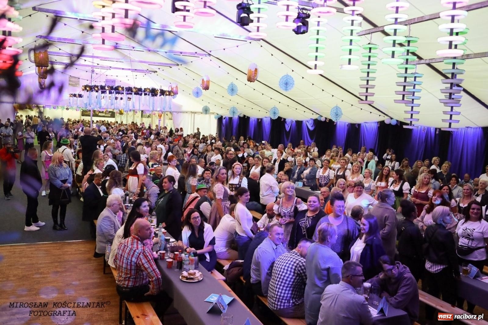 Zdjęcie w galerii na portalu naszraciborz.pl: Raciborski Oktoberfest w Szymocicach: bawarskie klimaty i świetna zabawa [FOTO i WIDEO] wiadomości z regionu