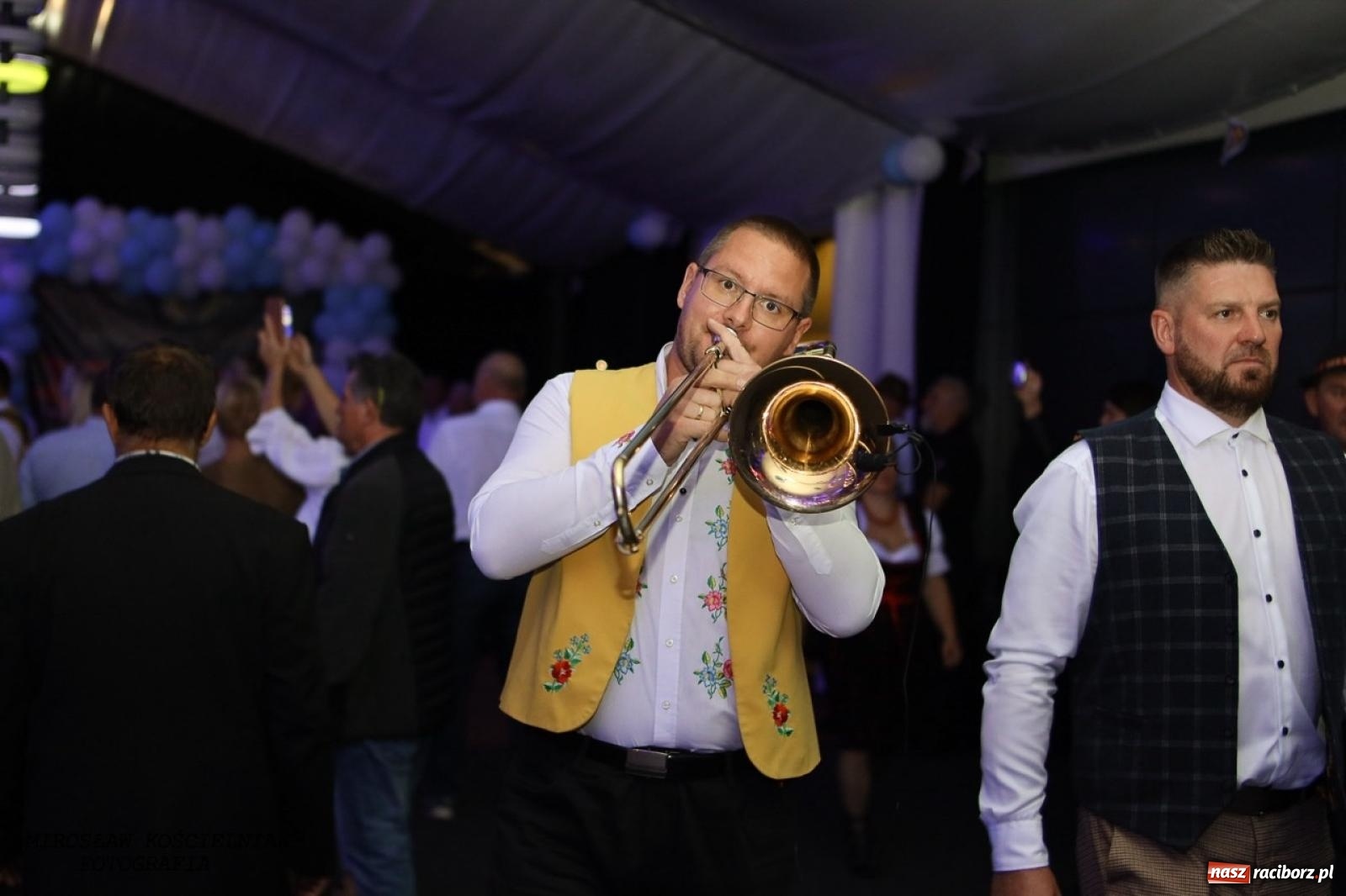 Zdjęcie w galerii na portalu naszraciborz.pl: Raciborski Oktoberfest w Szymocicach: bawarskie klimaty i świetna zabawa [FOTO i WIDEO] wiadomości z regionu