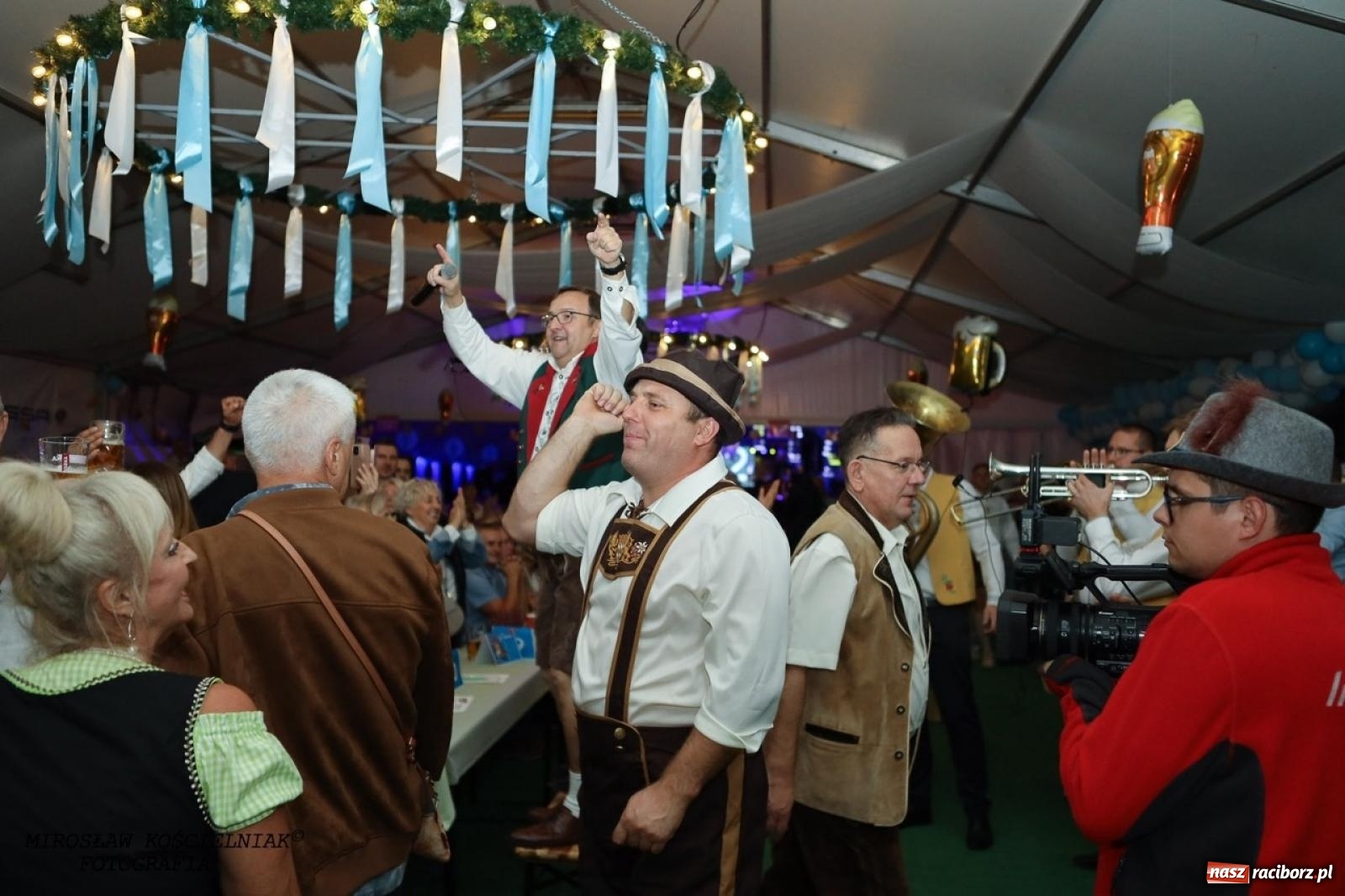 Zdjęcie w galerii na portalu naszraciborz.pl: Raciborski Oktoberfest w Szymocicach: bawarskie klimaty i świetna zabawa [FOTO i WIDEO] wiadomości z regionu