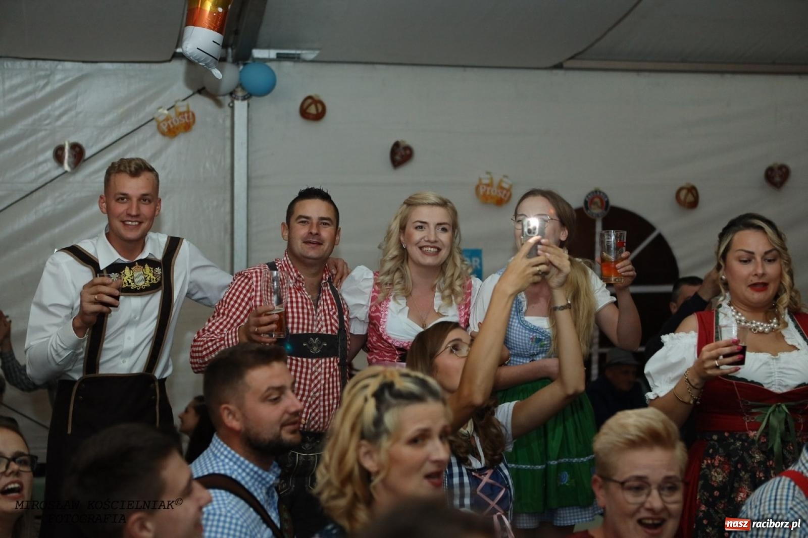 Zdjęcie w galerii na portalu naszraciborz.pl: Raciborski Oktoberfest w Szymocicach: bawarskie klimaty i świetna zabawa [FOTO i WIDEO] wiadomości z regionu