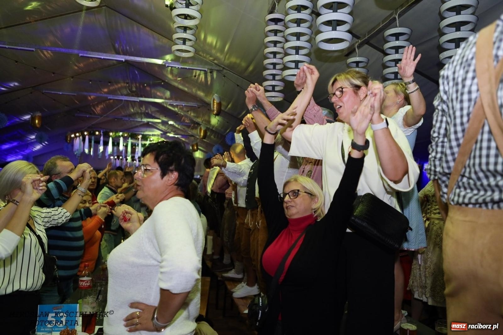 Zdjęcie w galerii na portalu naszraciborz.pl: Raciborski Oktoberfest w Szymocicach: bawarskie klimaty i świetna zabawa [FOTO i WIDEO] wiadomości z regionu