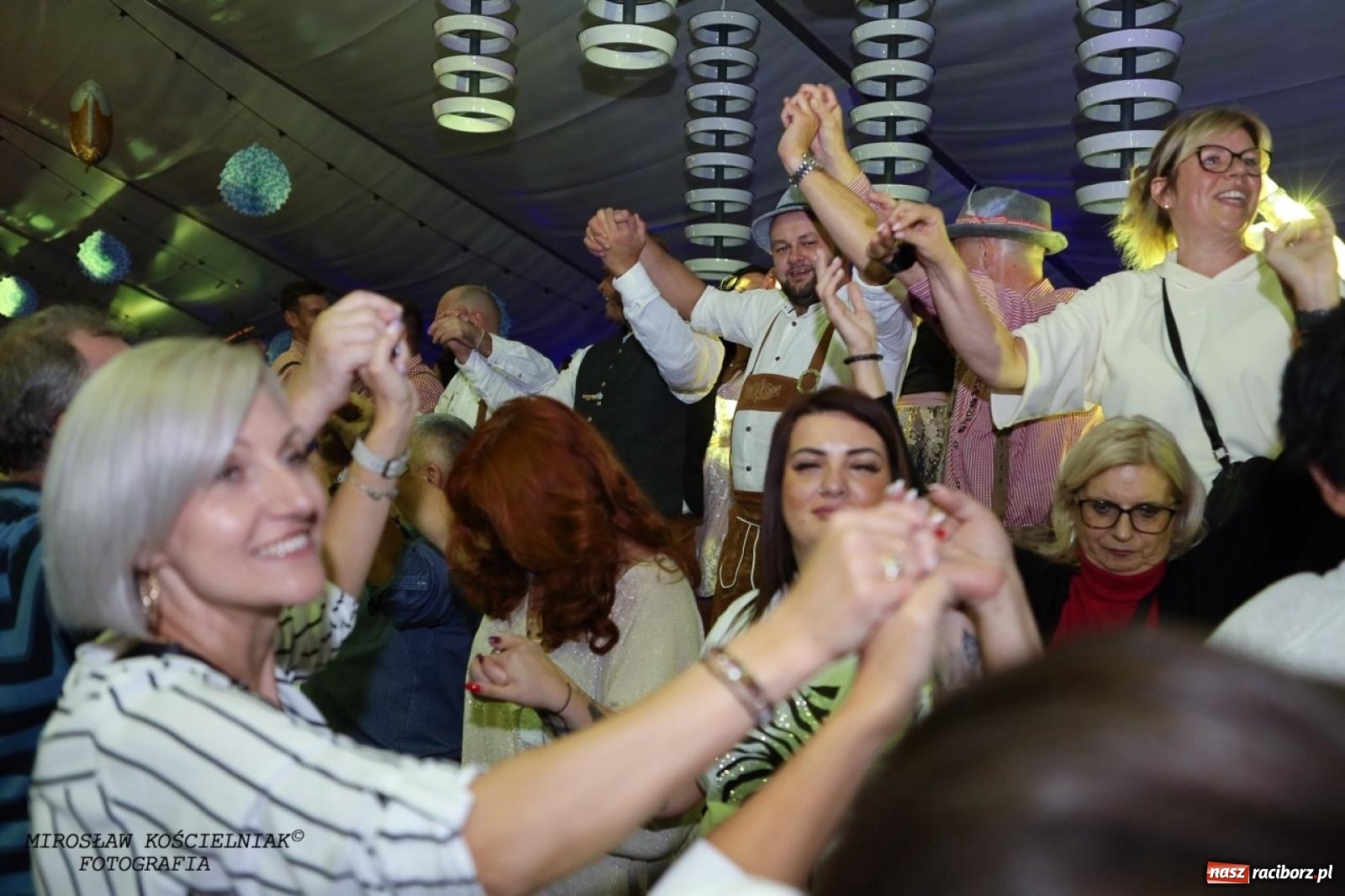 Zdjęcie w galerii na portalu naszraciborz.pl: Raciborski Oktoberfest w Szymocicach: bawarskie klimaty i świetna zabawa [FOTO i WIDEO] wiadomości z regionu