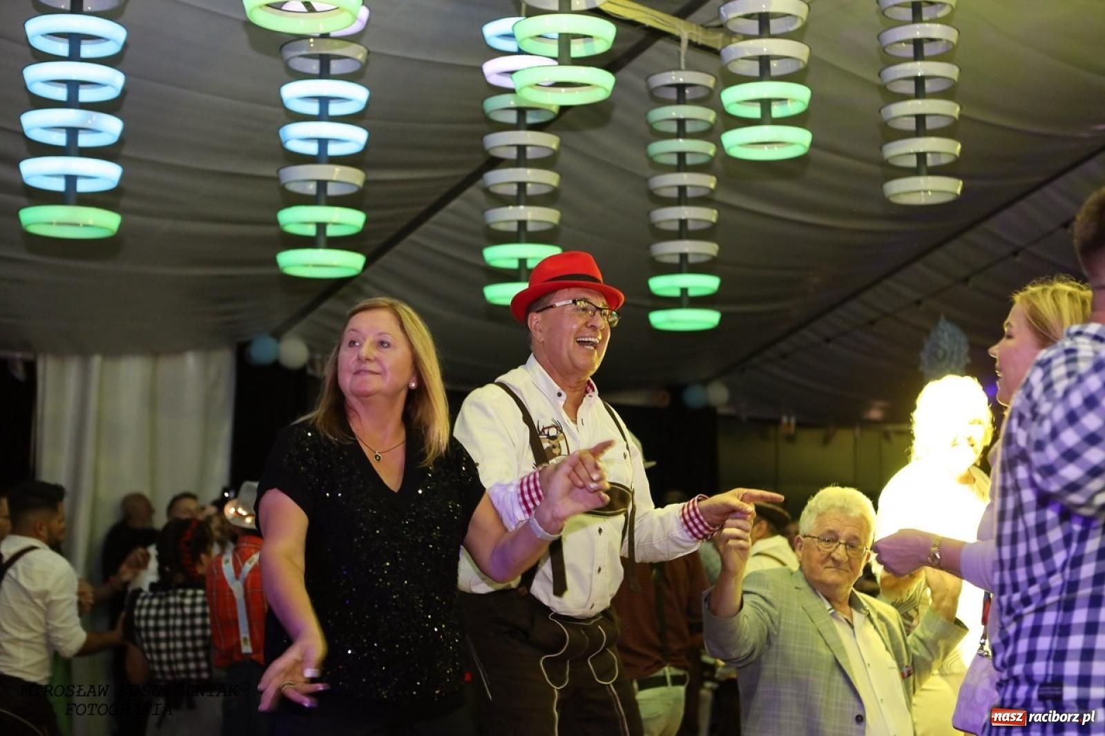 Zdjęcie w galerii na portalu naszraciborz.pl: Raciborski Oktoberfest w Szymocicach: bawarskie klimaty i świetna zabawa [FOTO i WIDEO] wiadomości z regionu