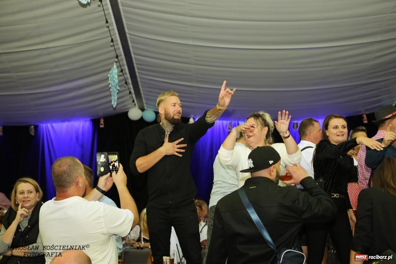 Zdjęcie w galerii na portalu naszraciborz.pl: Raciborski Oktoberfest w Szymocicach: bawarskie klimaty i świetna zabawa [FOTO i WIDEO] wiadomości z regionu