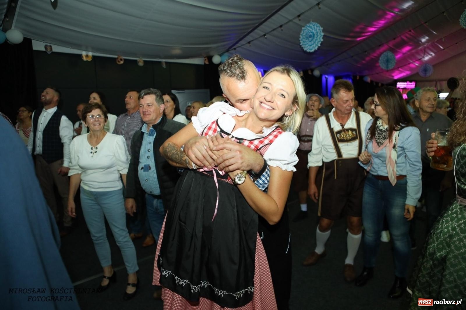 Zdjęcie w galerii na portalu naszraciborz.pl: Raciborski Oktoberfest w Szymocicach: bawarskie klimaty i świetna zabawa [FOTO i WIDEO] wiadomości z regionu