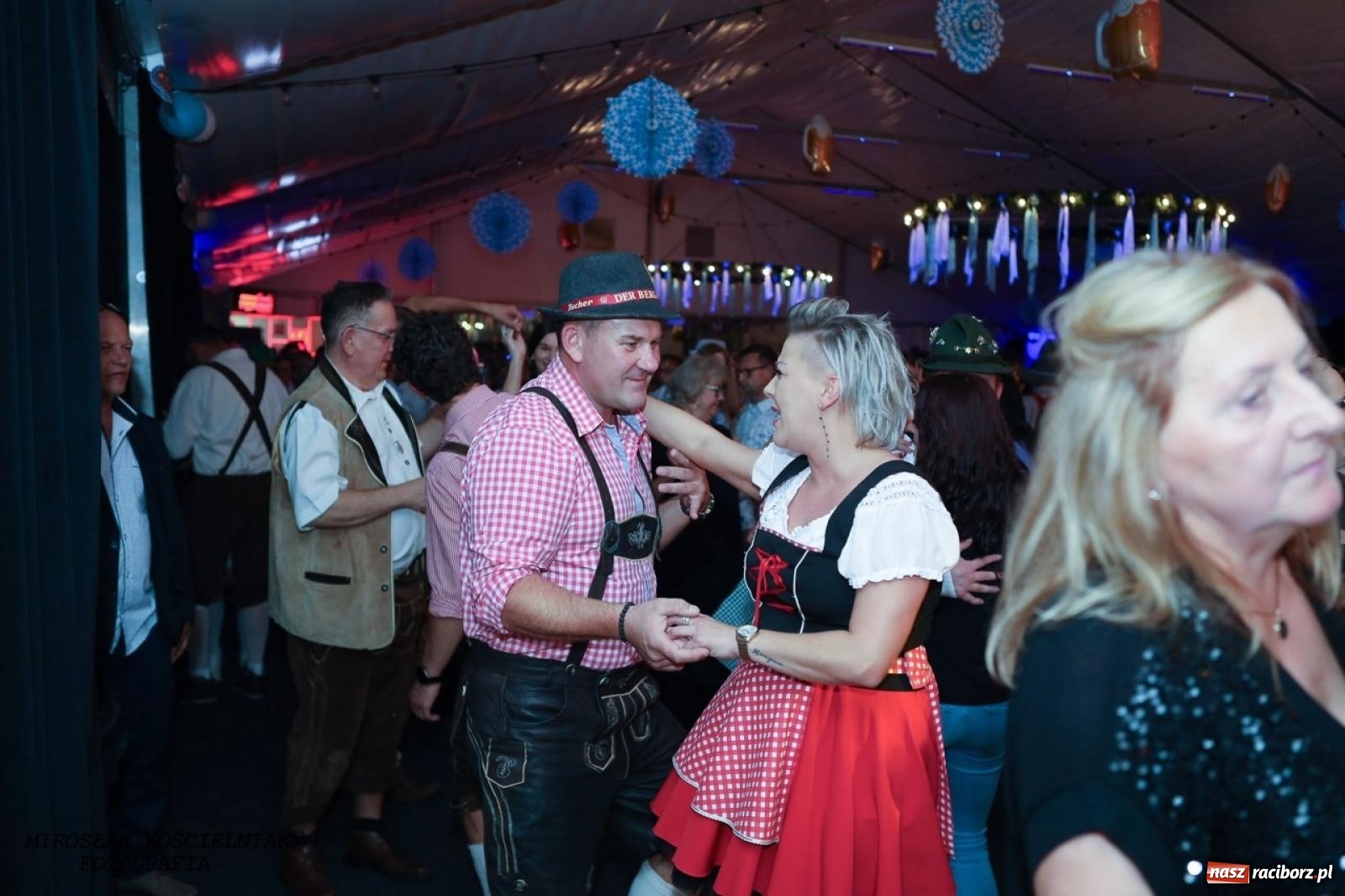 Zdjęcie w galerii na portalu naszraciborz.pl: Raciborski Oktoberfest w Szymocicach: bawarskie klimaty i świetna zabawa [FOTO i WIDEO] wiadomości z regionu