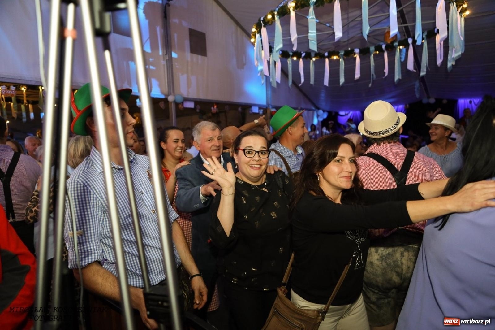 Zdjęcie w galerii na portalu naszraciborz.pl: Raciborski Oktoberfest w Szymocicach: bawarskie klimaty i świetna zabawa [FOTO i WIDEO] wiadomości z regionu