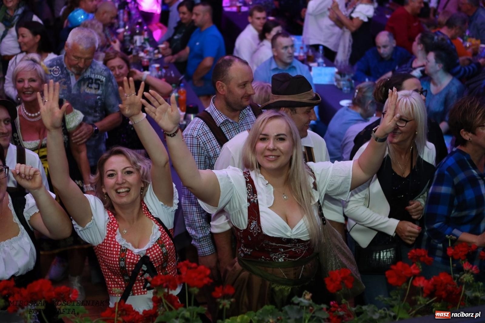 Zdjęcie w galerii na portalu naszraciborz.pl: Raciborski Oktoberfest w Szymocicach: bawarskie klimaty i świetna zabawa [FOTO i WIDEO] wiadomości z regionu